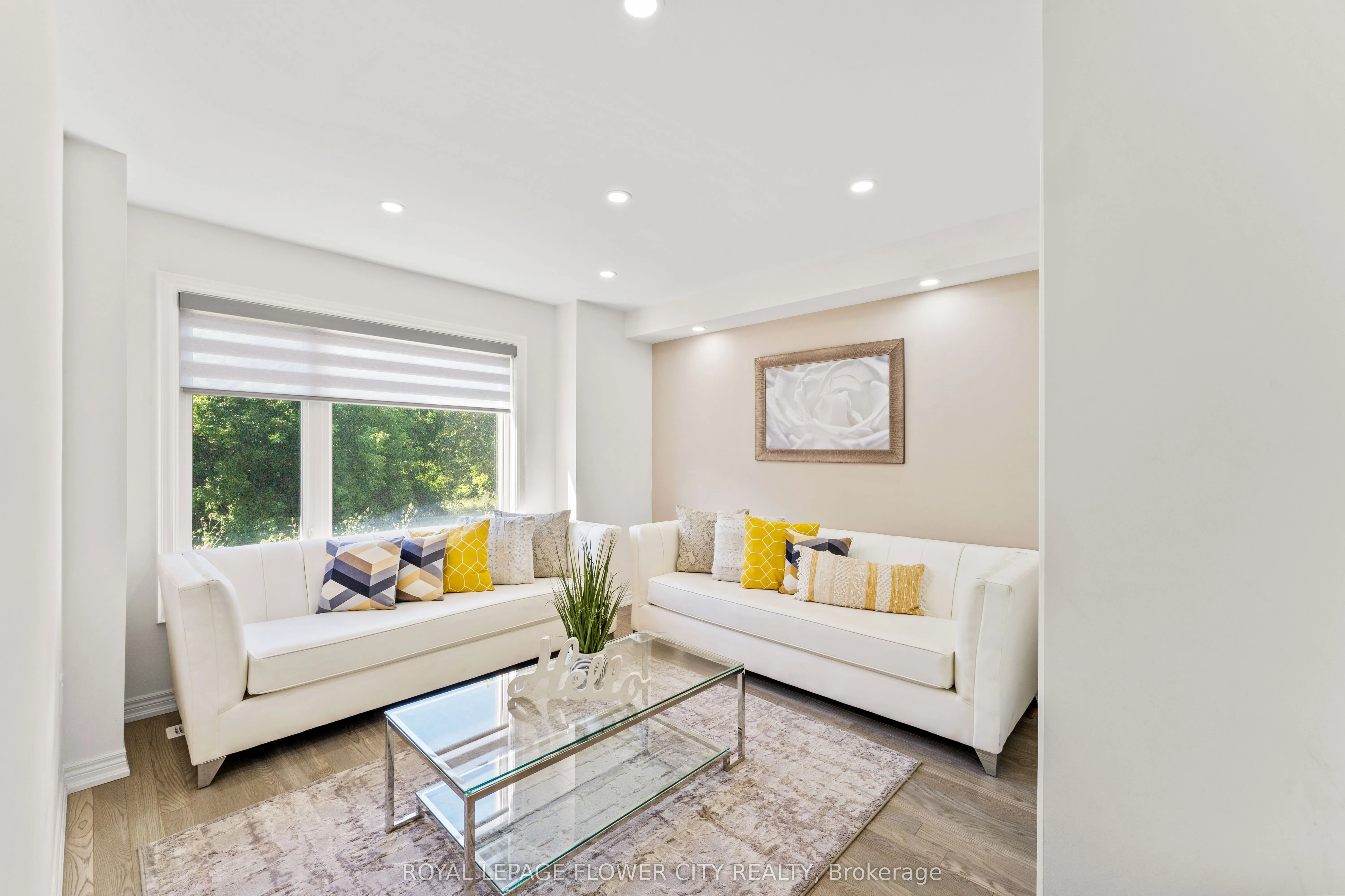 38 Queenpost Drive