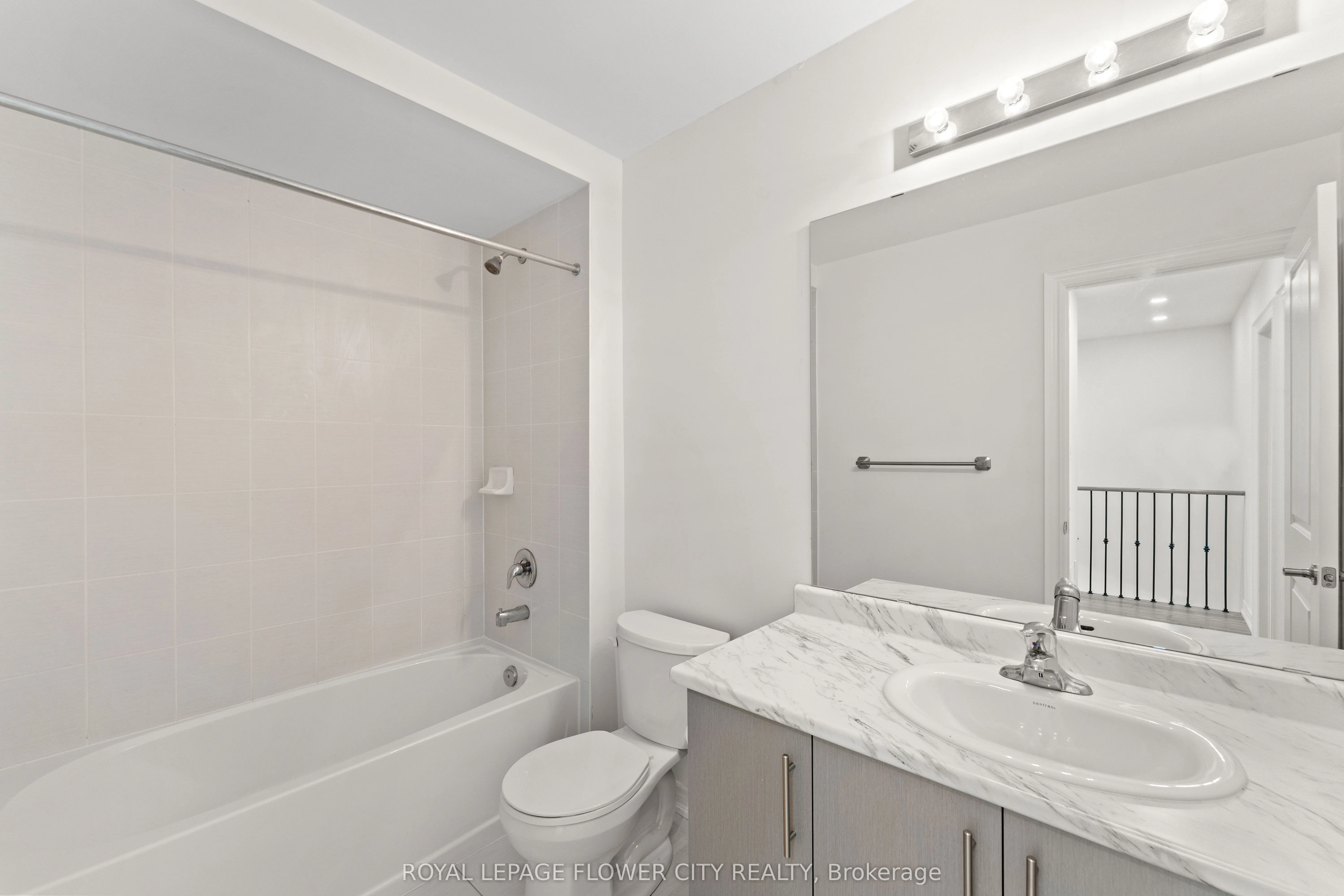 38 Queenpost Drive