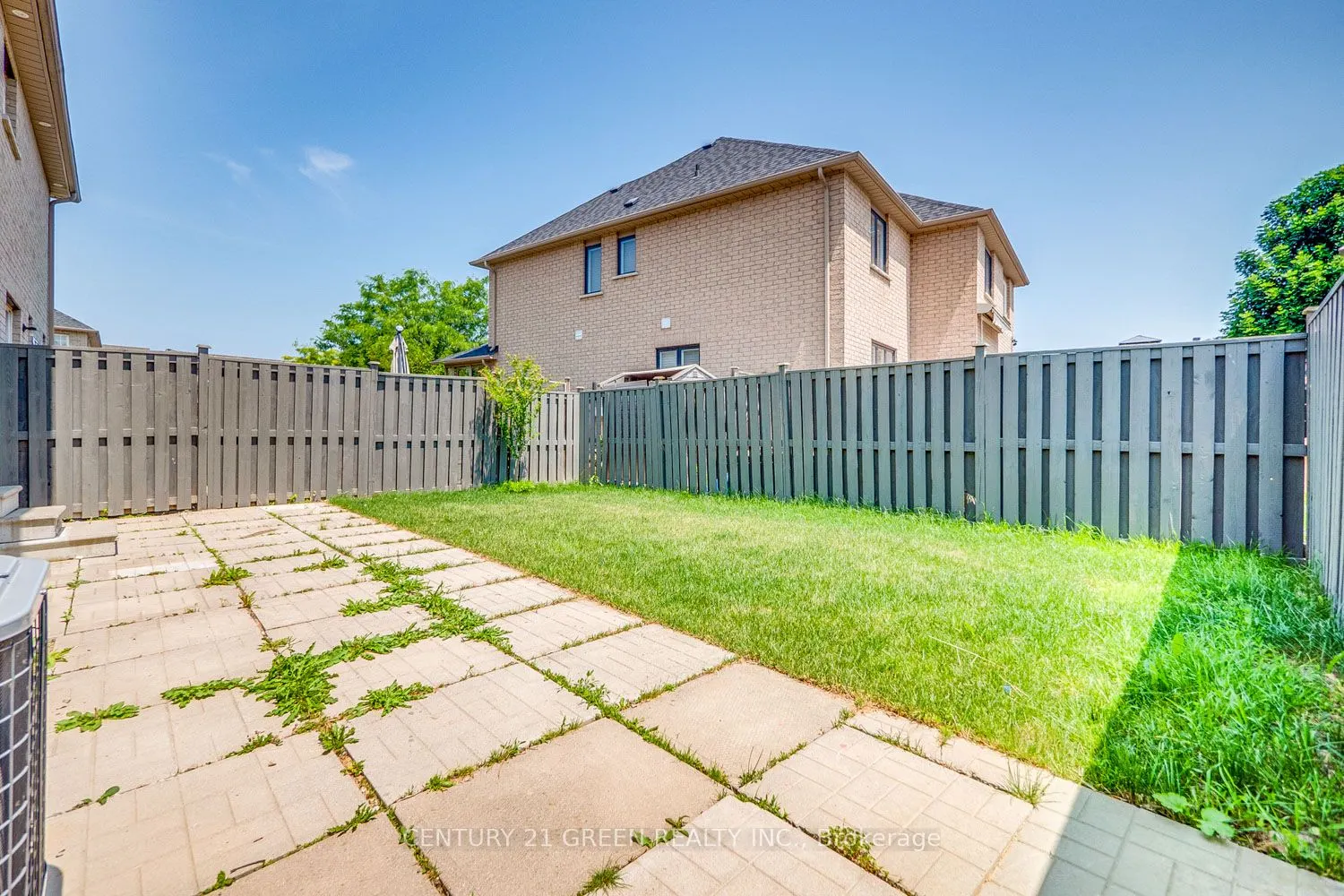255 Fasken Court