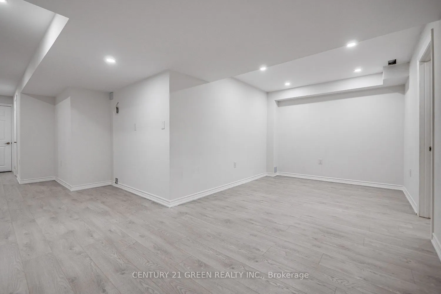 255 Fasken Court