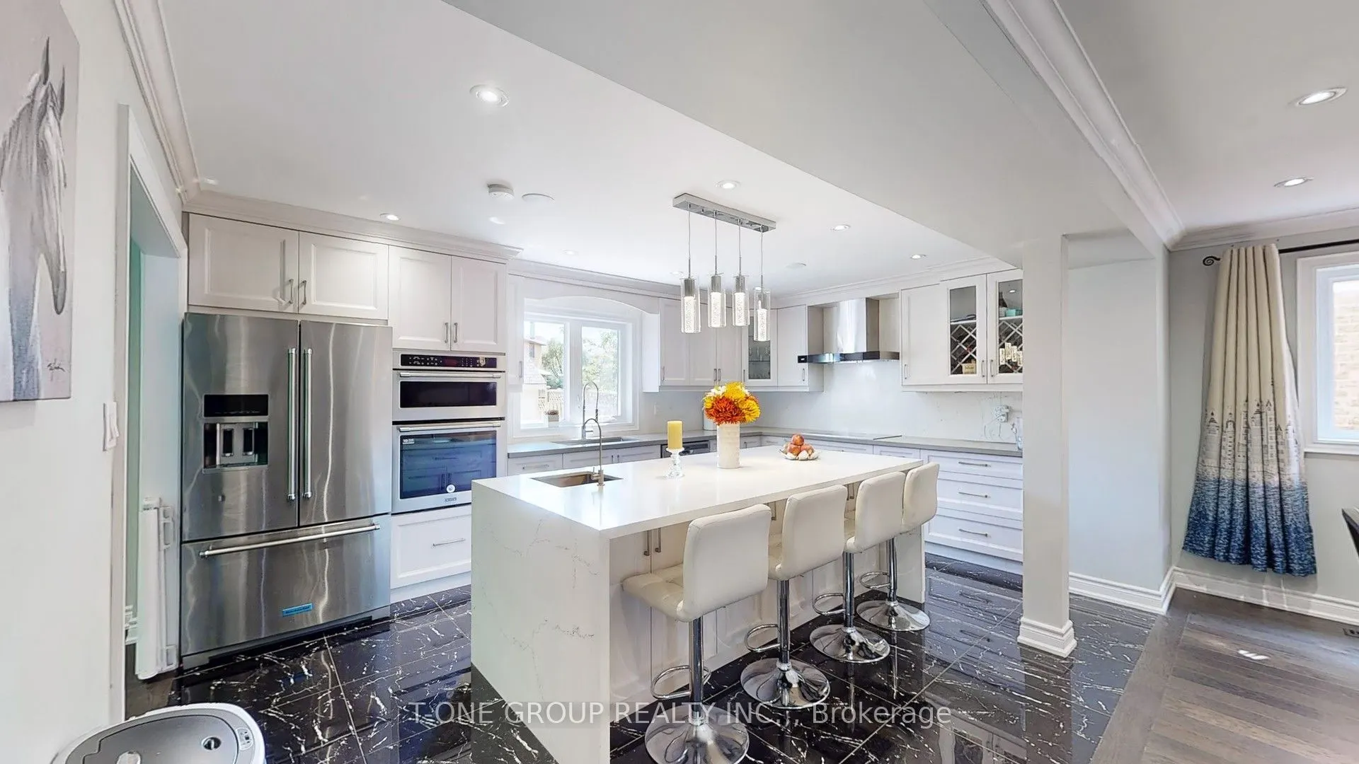 224 Kingsbridge Garden Circle