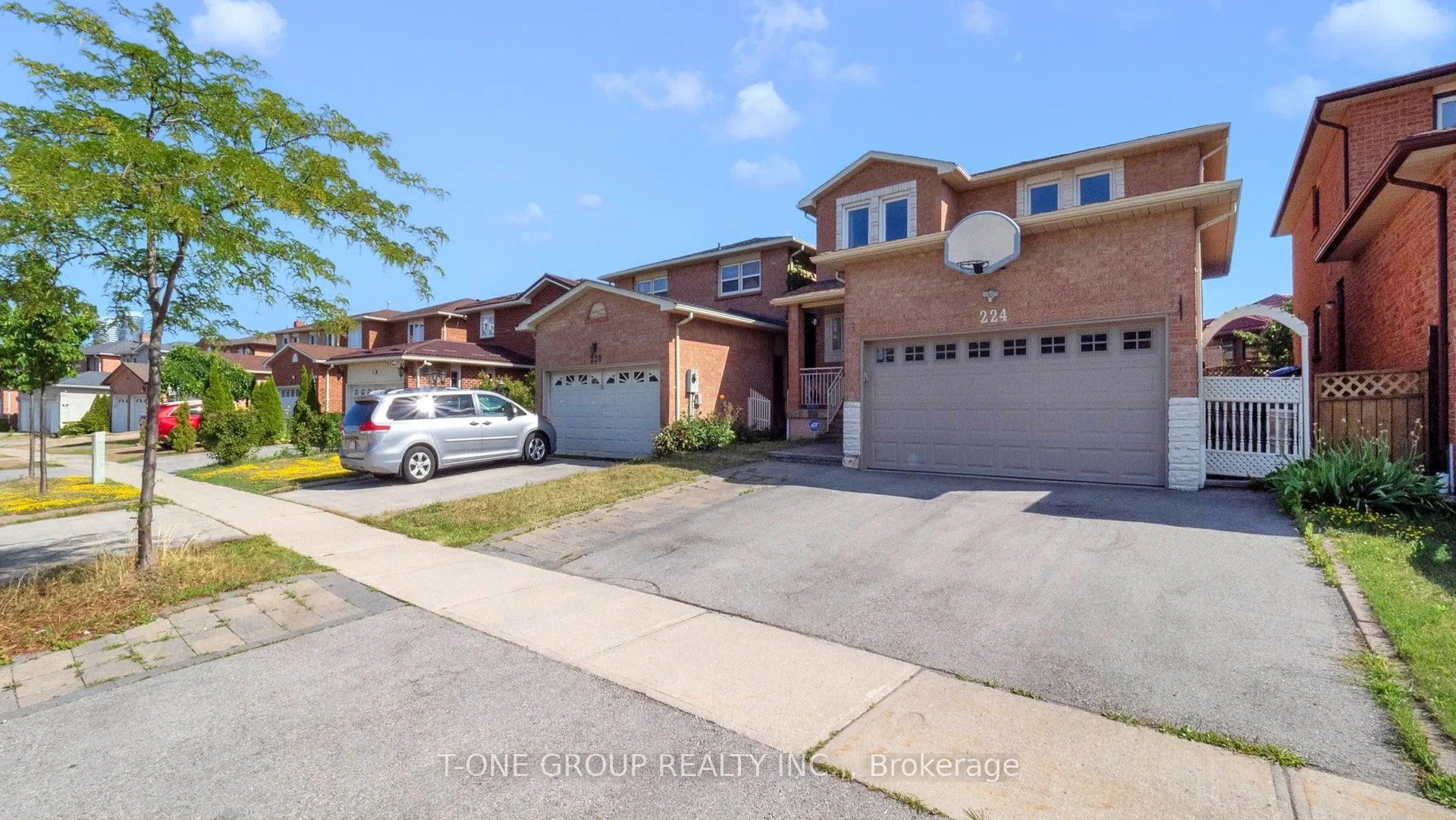 224 Kingsbridge Garden Circle