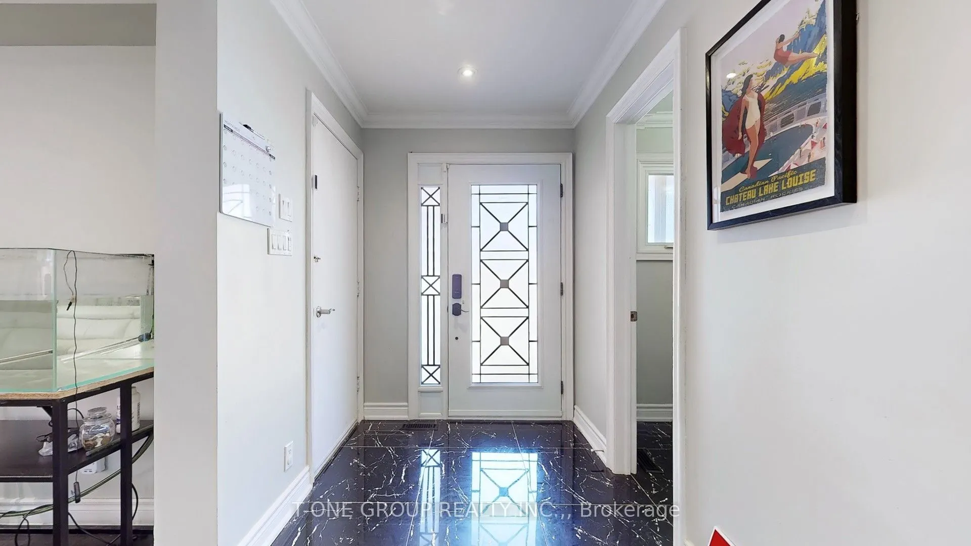 224 Kingsbridge Garden Circle