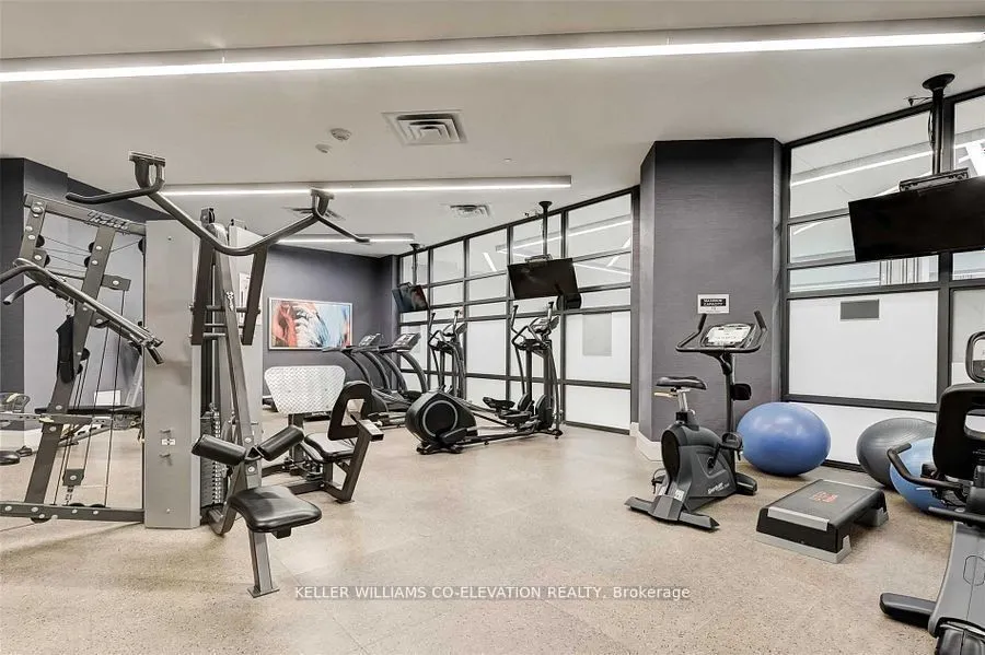25 Fontenay Court, #1104