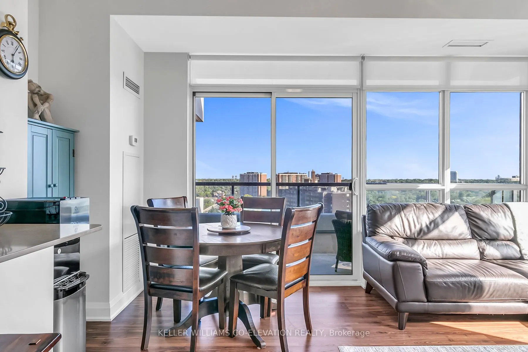 25 Fontenay Court, #1104
