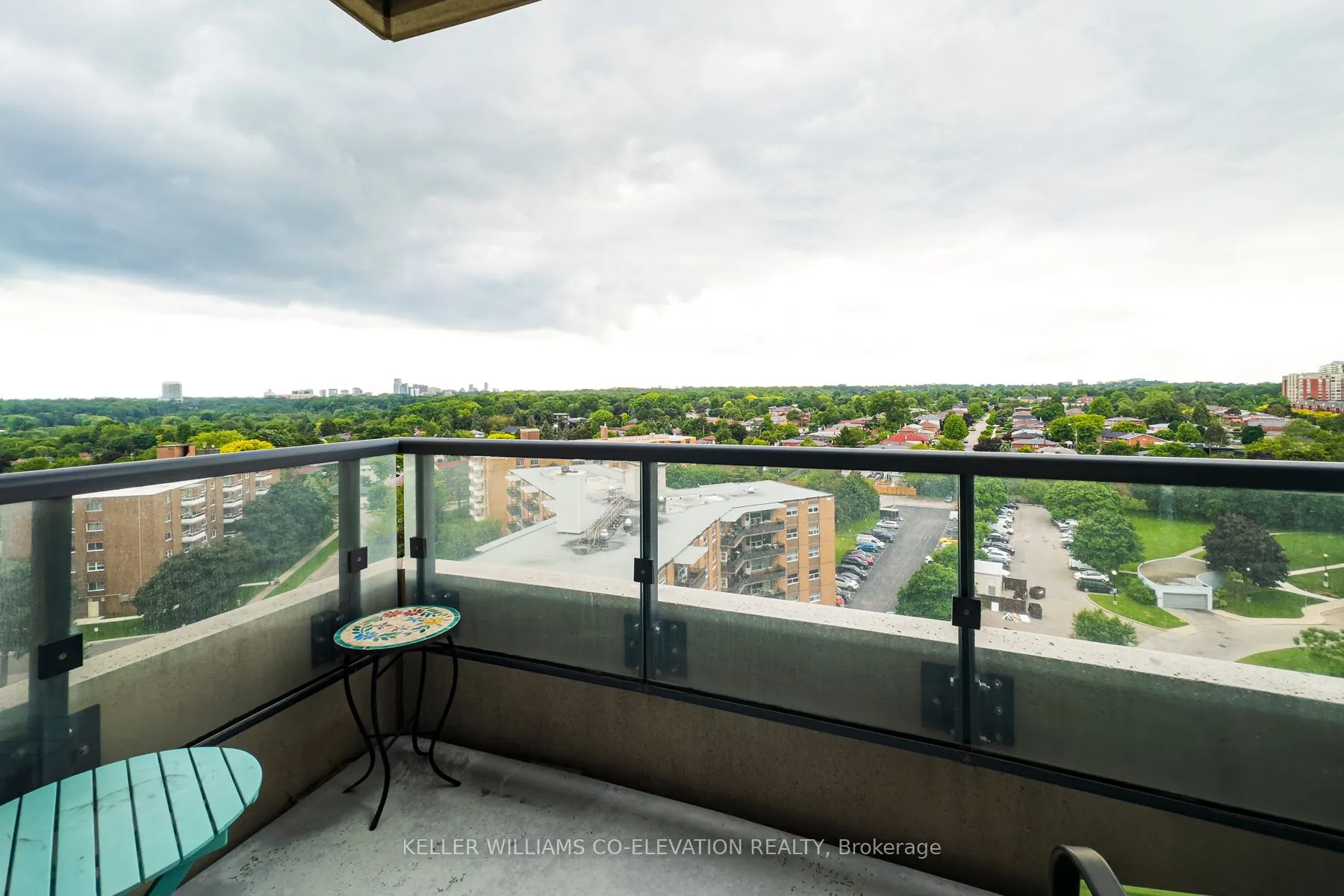 25 Fontenay Court, #1104