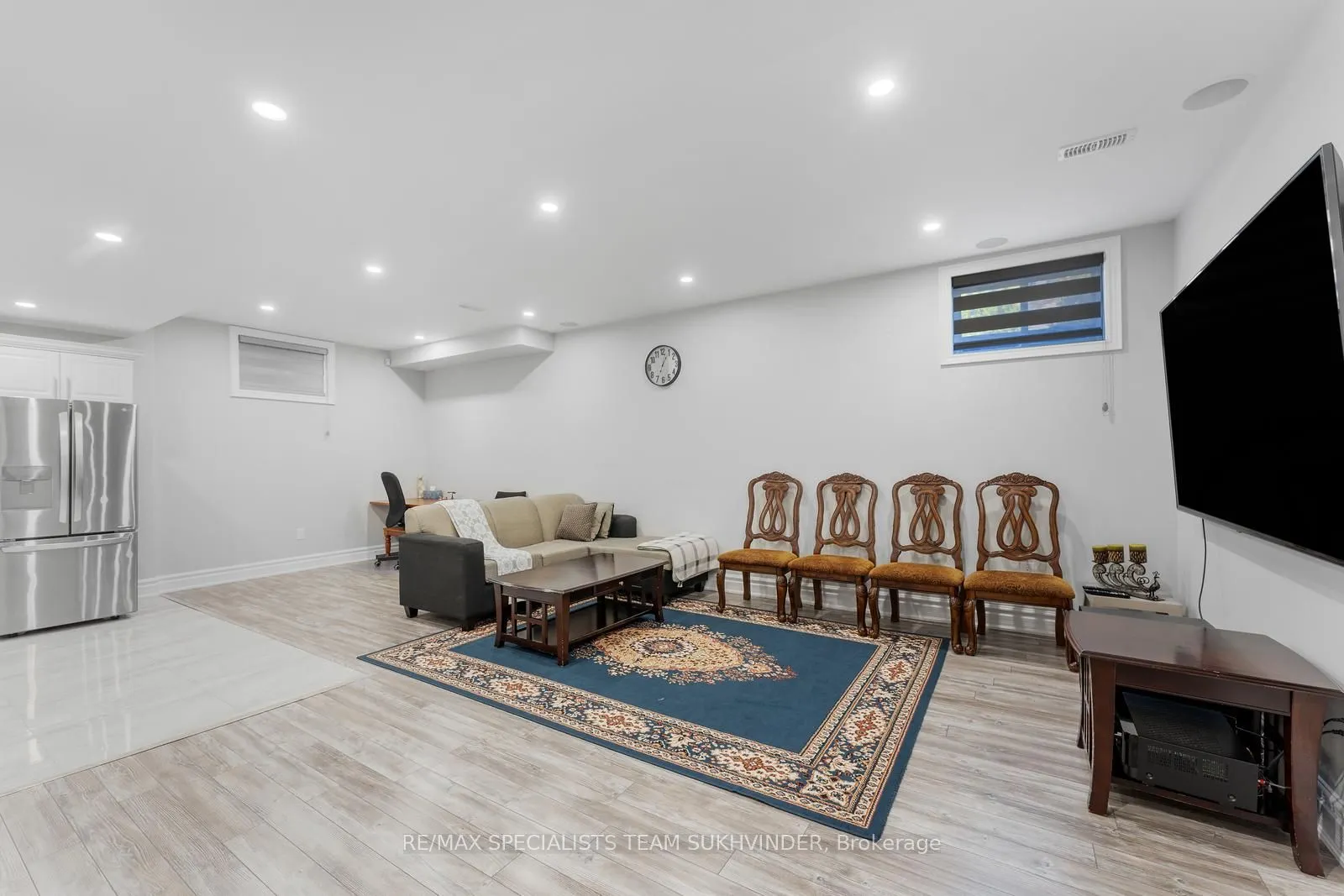 4 Rockton Court
