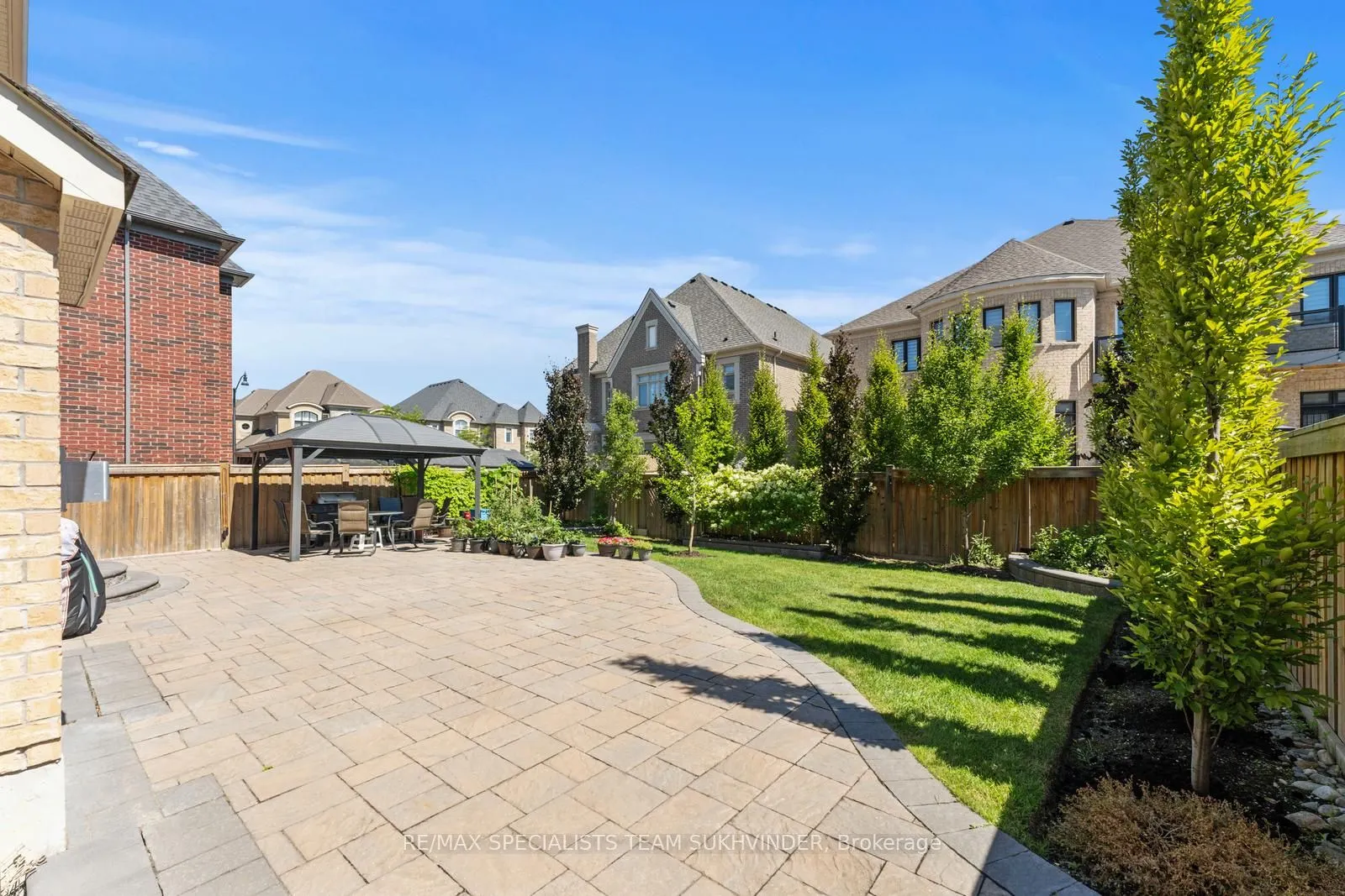 4 Rockton Court