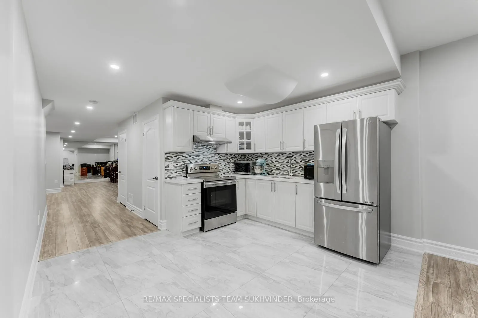 4 Rockton Court