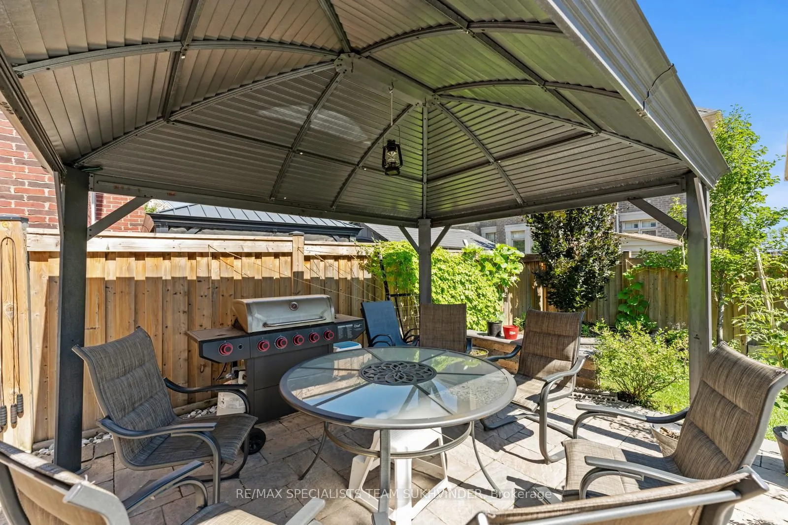 4 Rockton Court