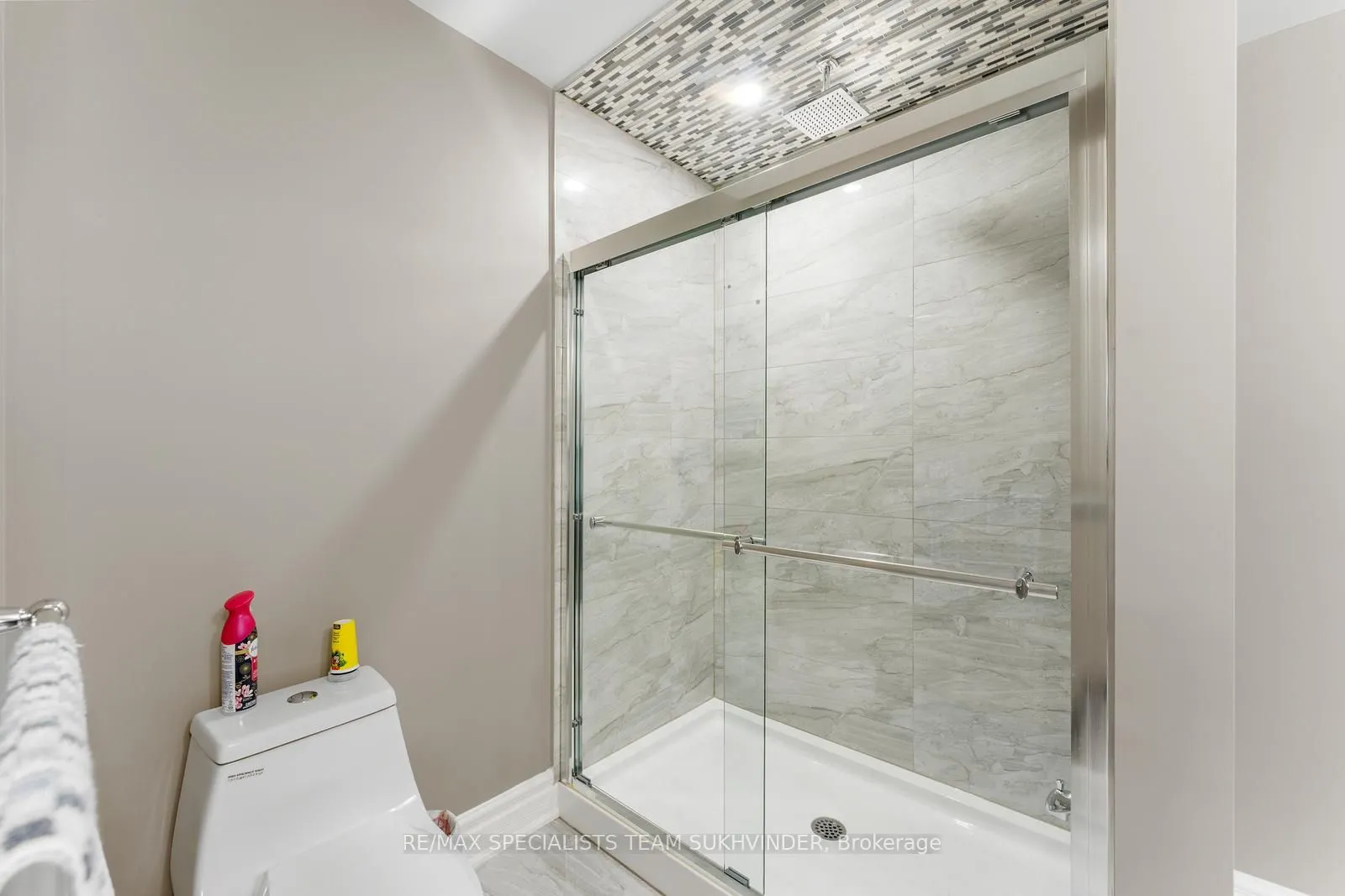 4 Rockton Court