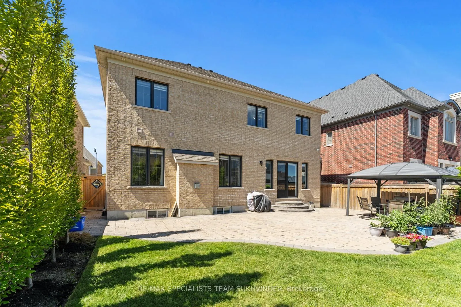 4 Rockton Court