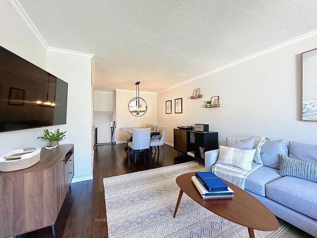 2456 Padstow Crescent