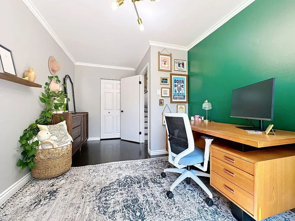 2456 Padstow Crescent