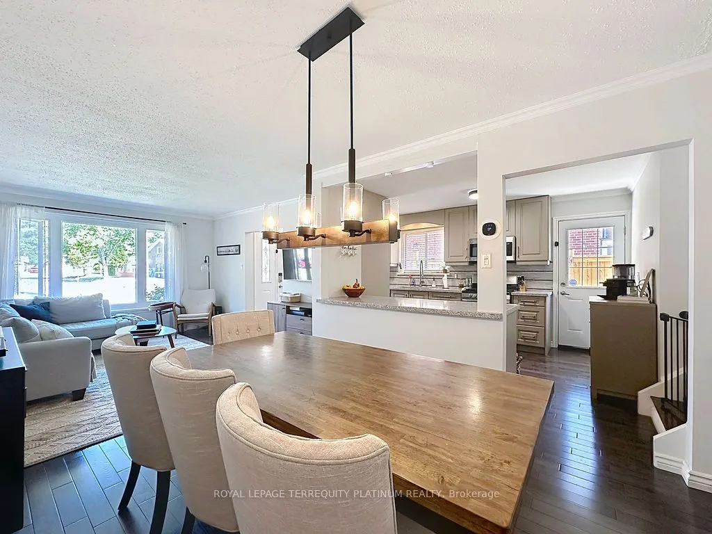 2456 Padstow Crescent