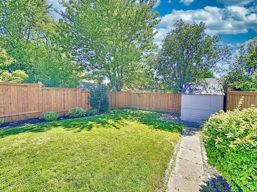 2456 Padstow Crescent