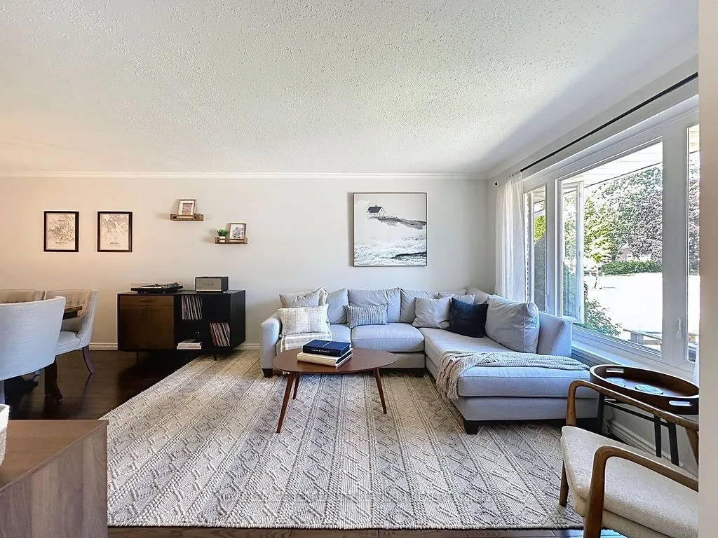 2456 Padstow Crescent