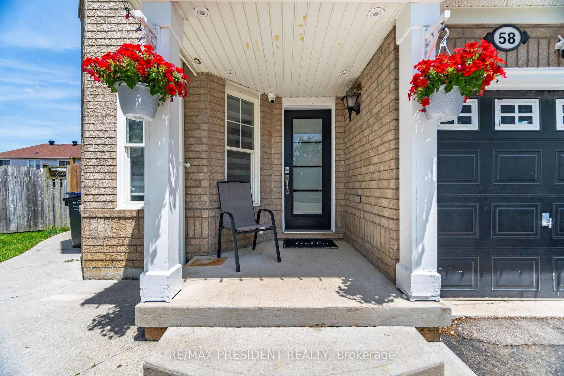 58 Frontenac Crescent