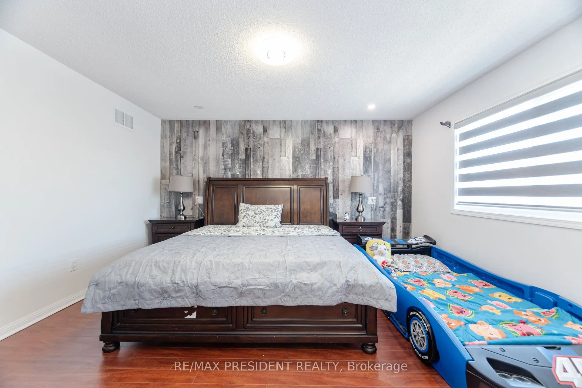 58 Frontenac Crescent