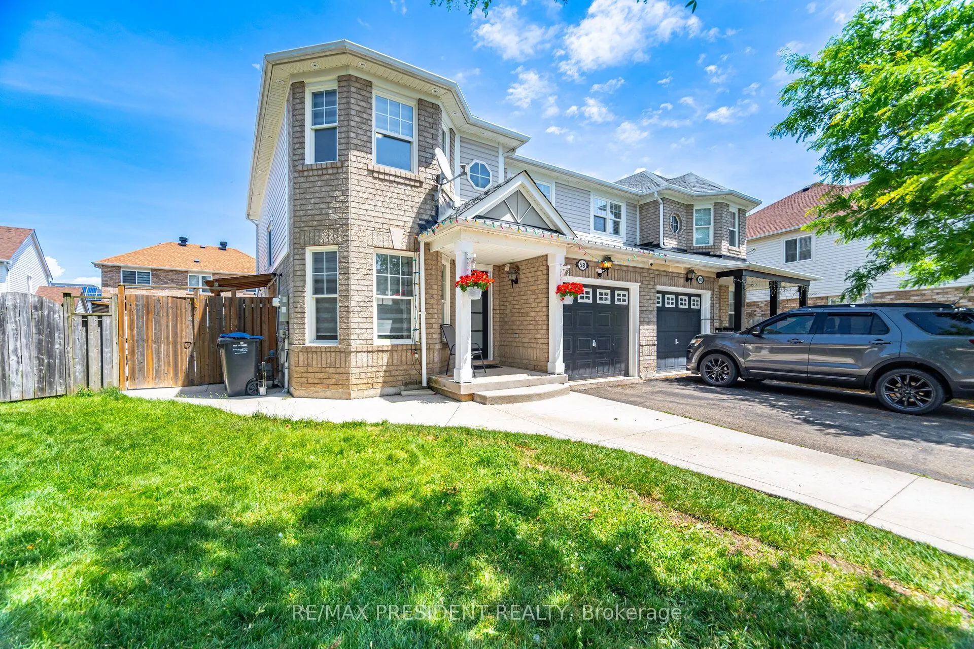 58 Frontenac Crescent