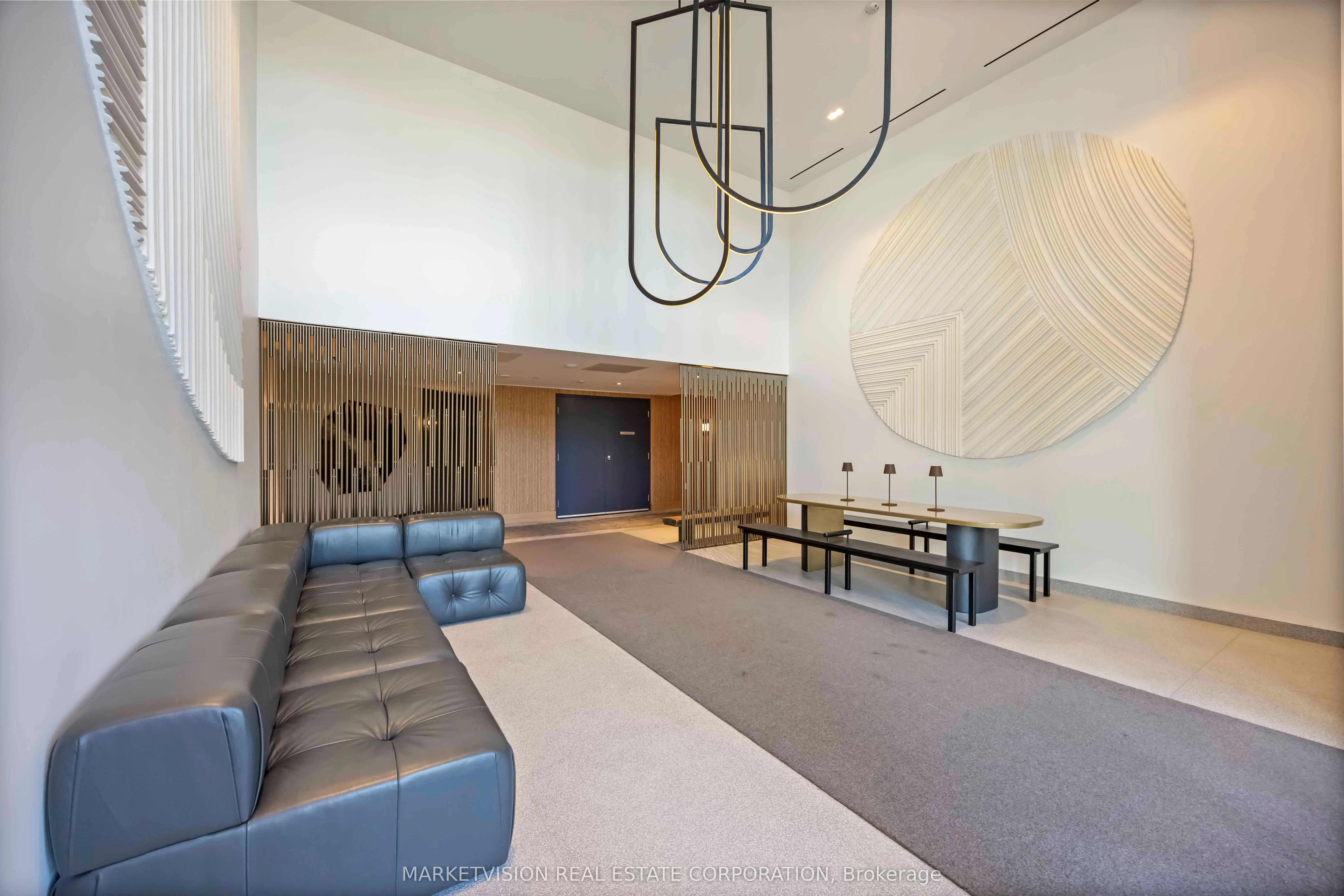2625 Dundas Street W, #705