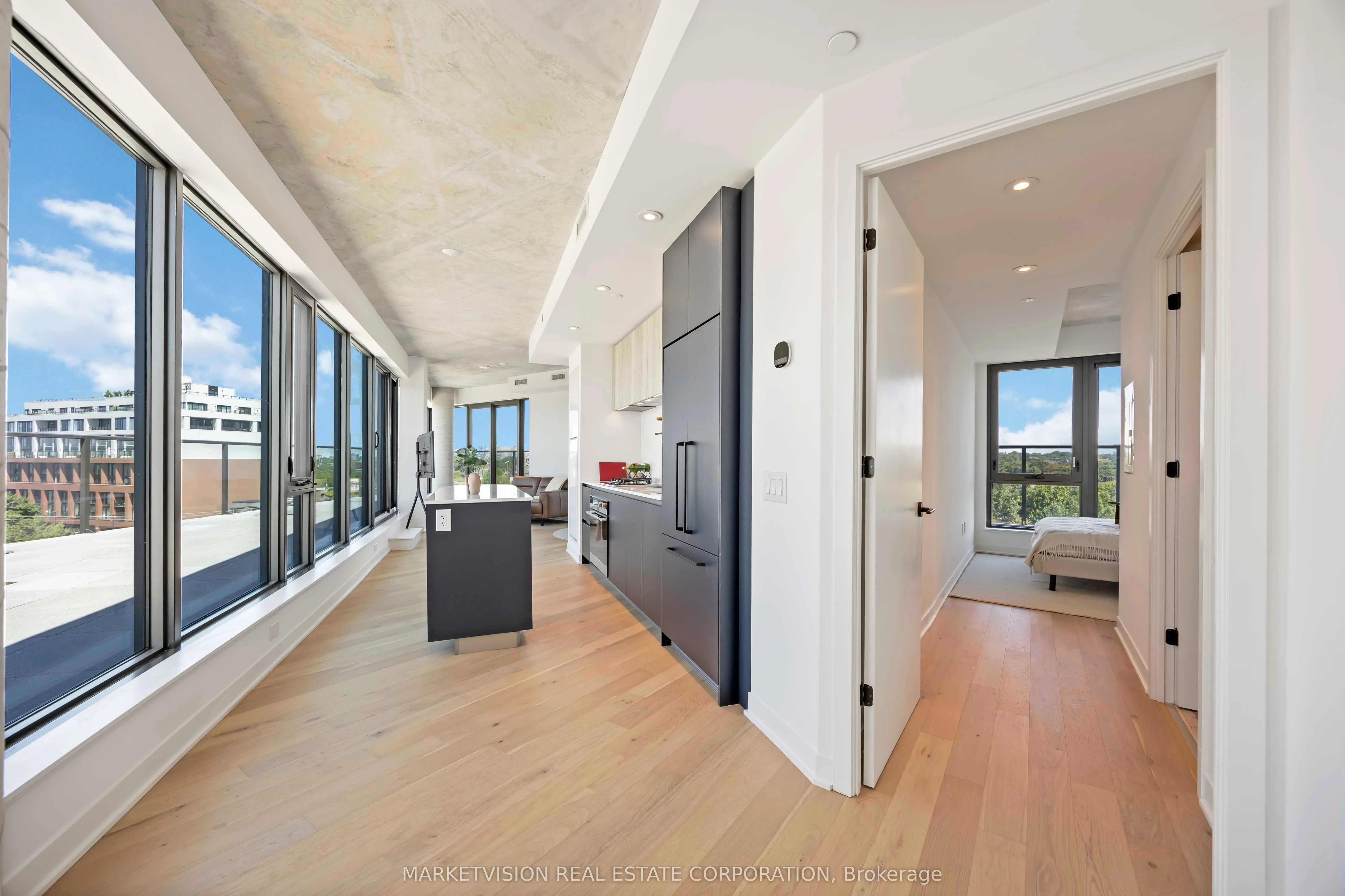 2625 Dundas Street W, #705