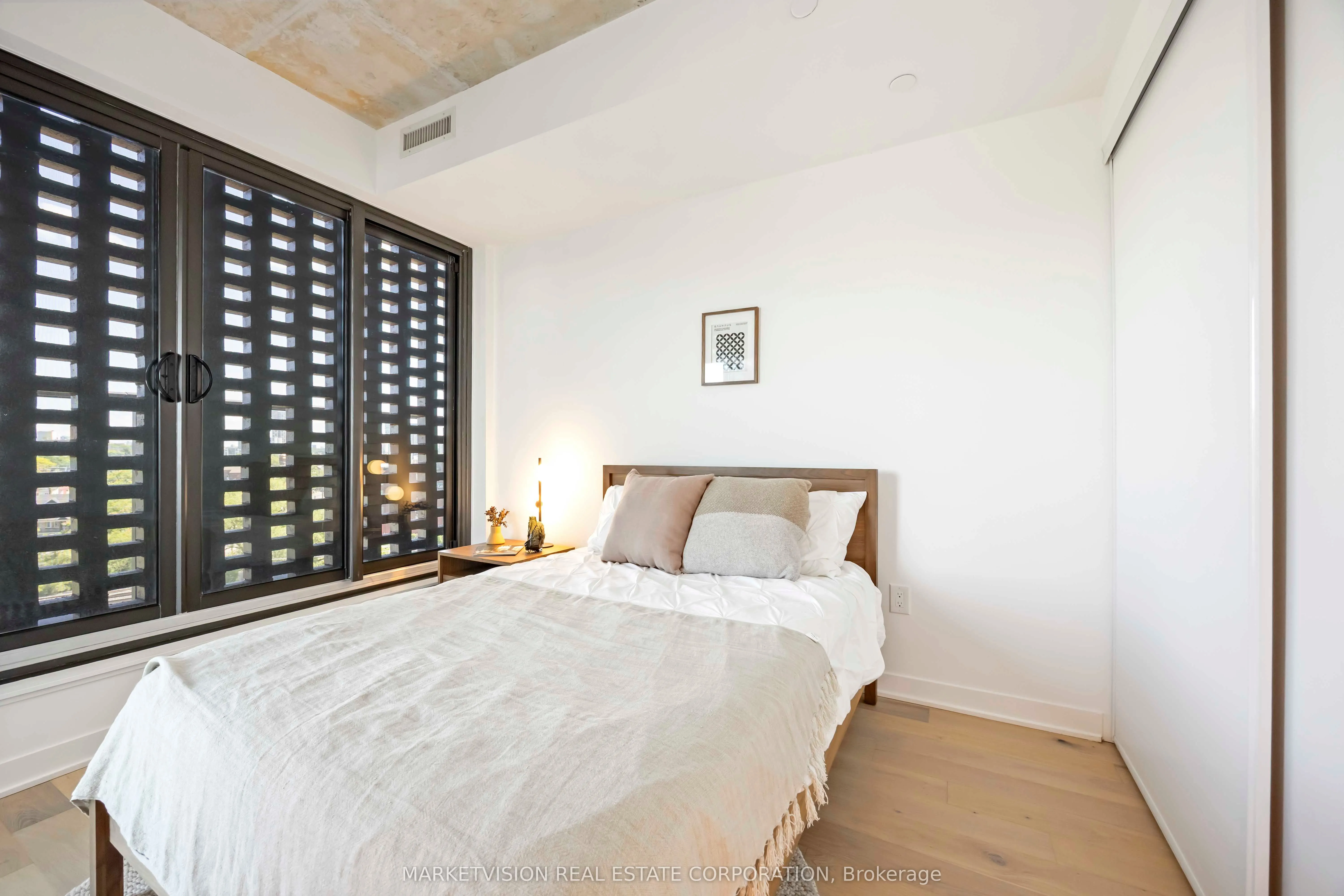2625 Dundas Street W, #705