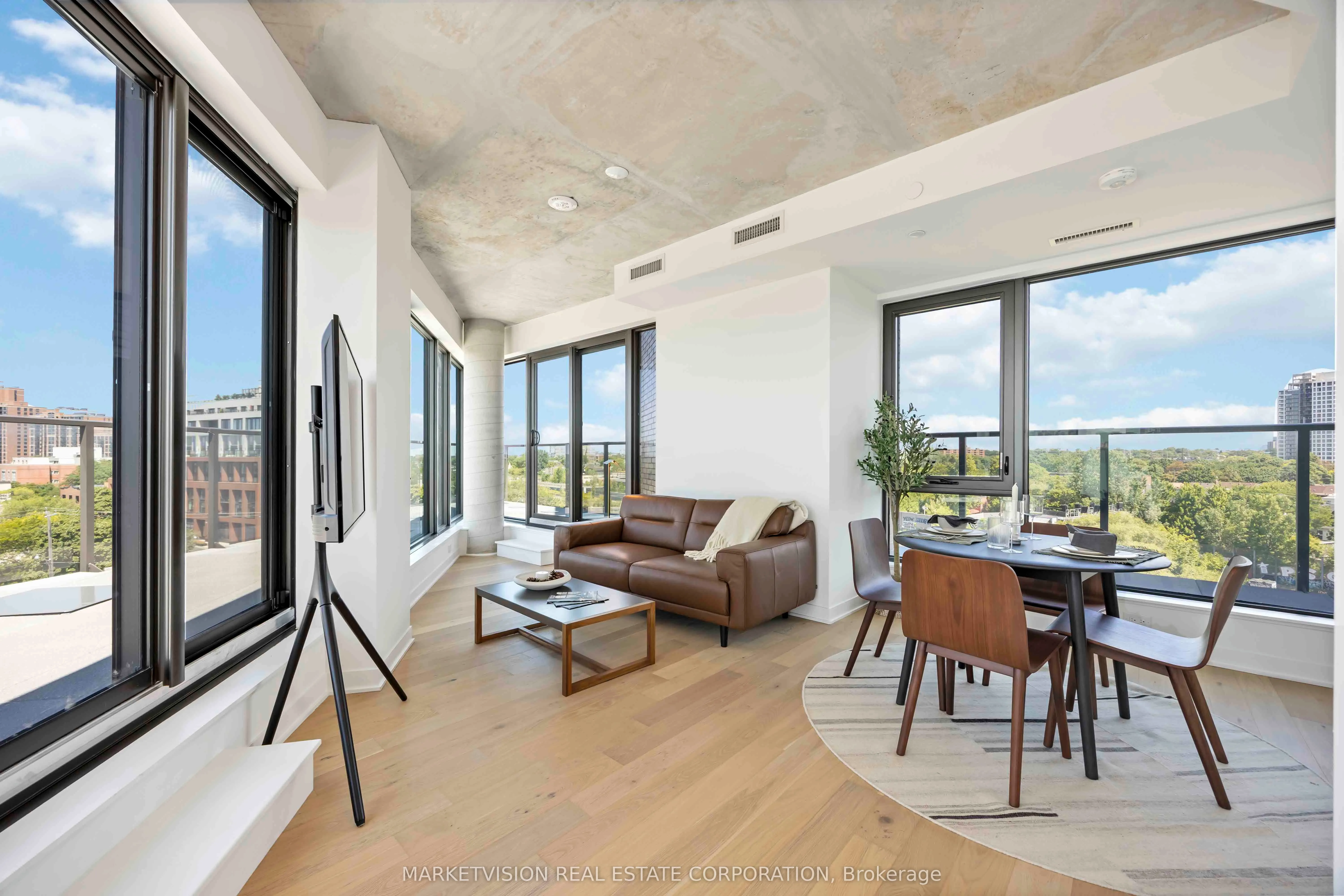 2625 Dundas Street W, #705
