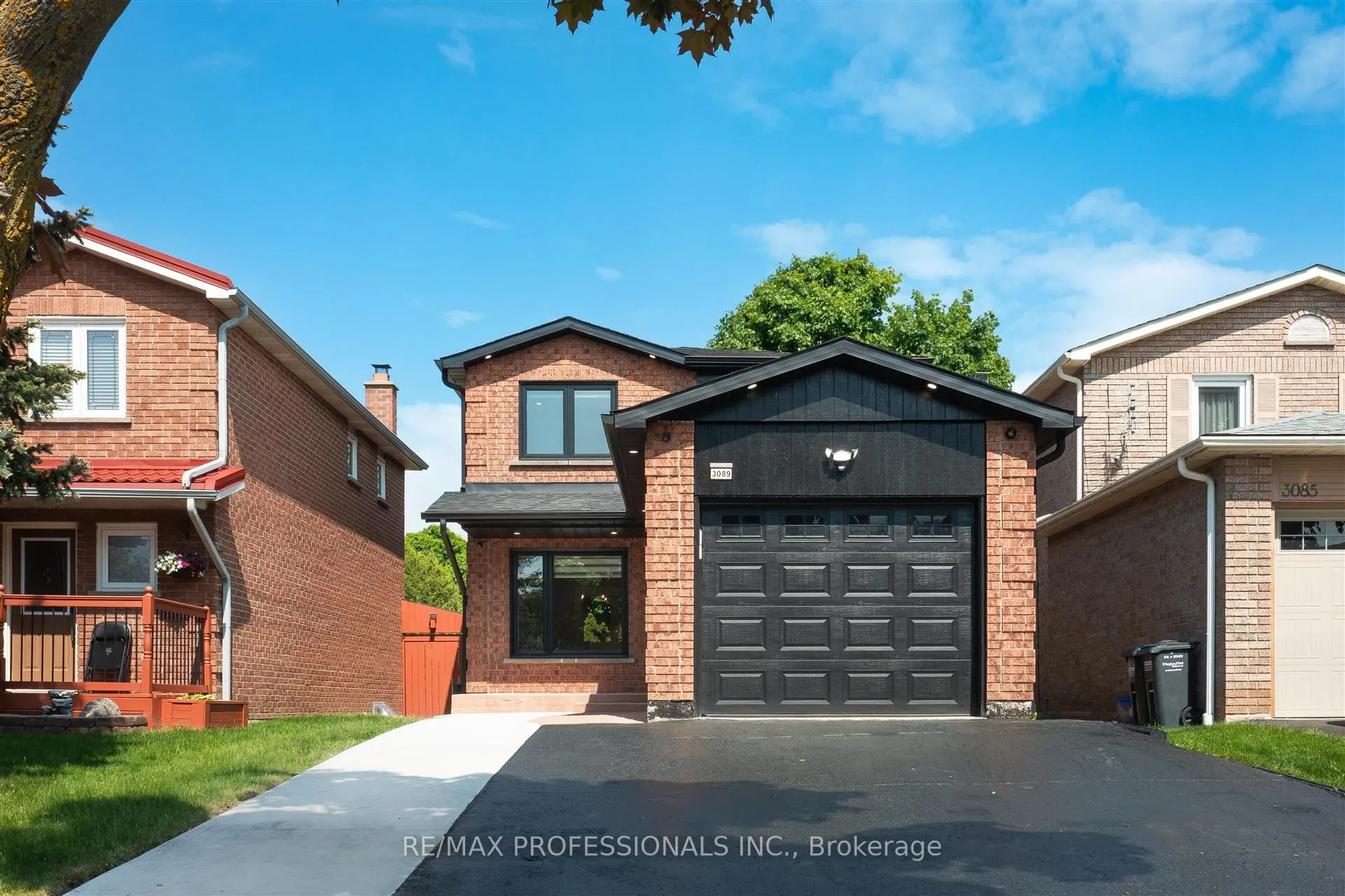 3089 Olympus Mews