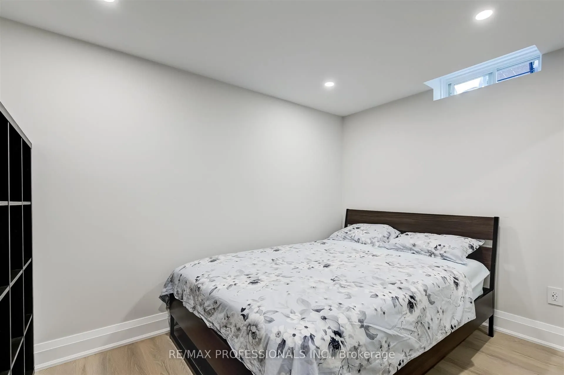 3089 Olympus Mews
