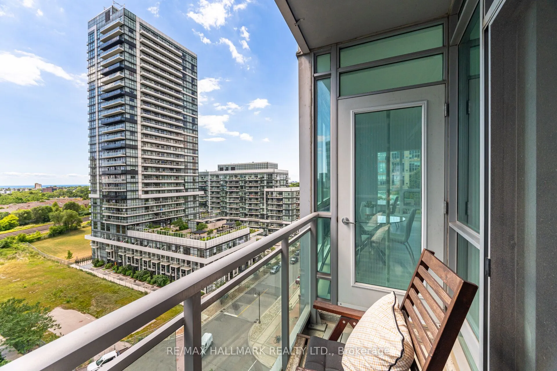 185 Legion Road N, #1114