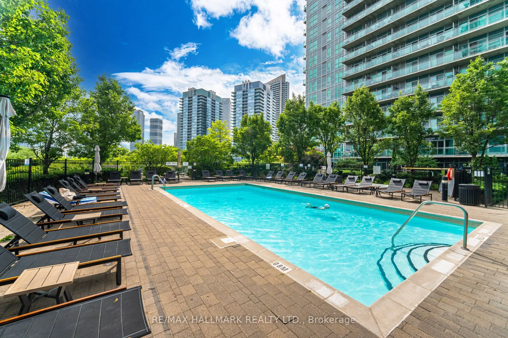 185 Legion Road N, #1114