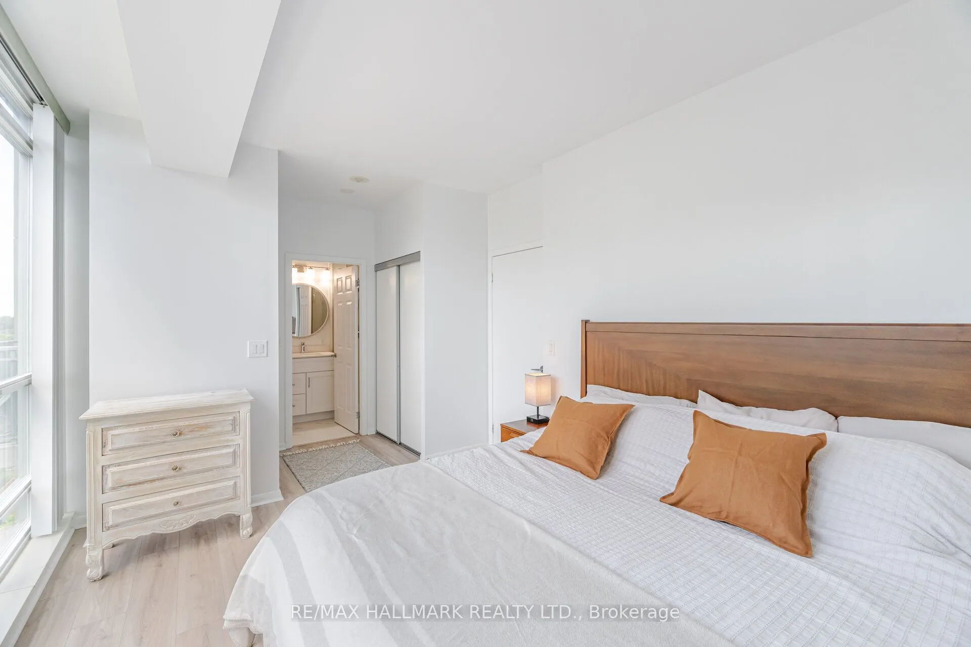 185 Legion Road N, #1114