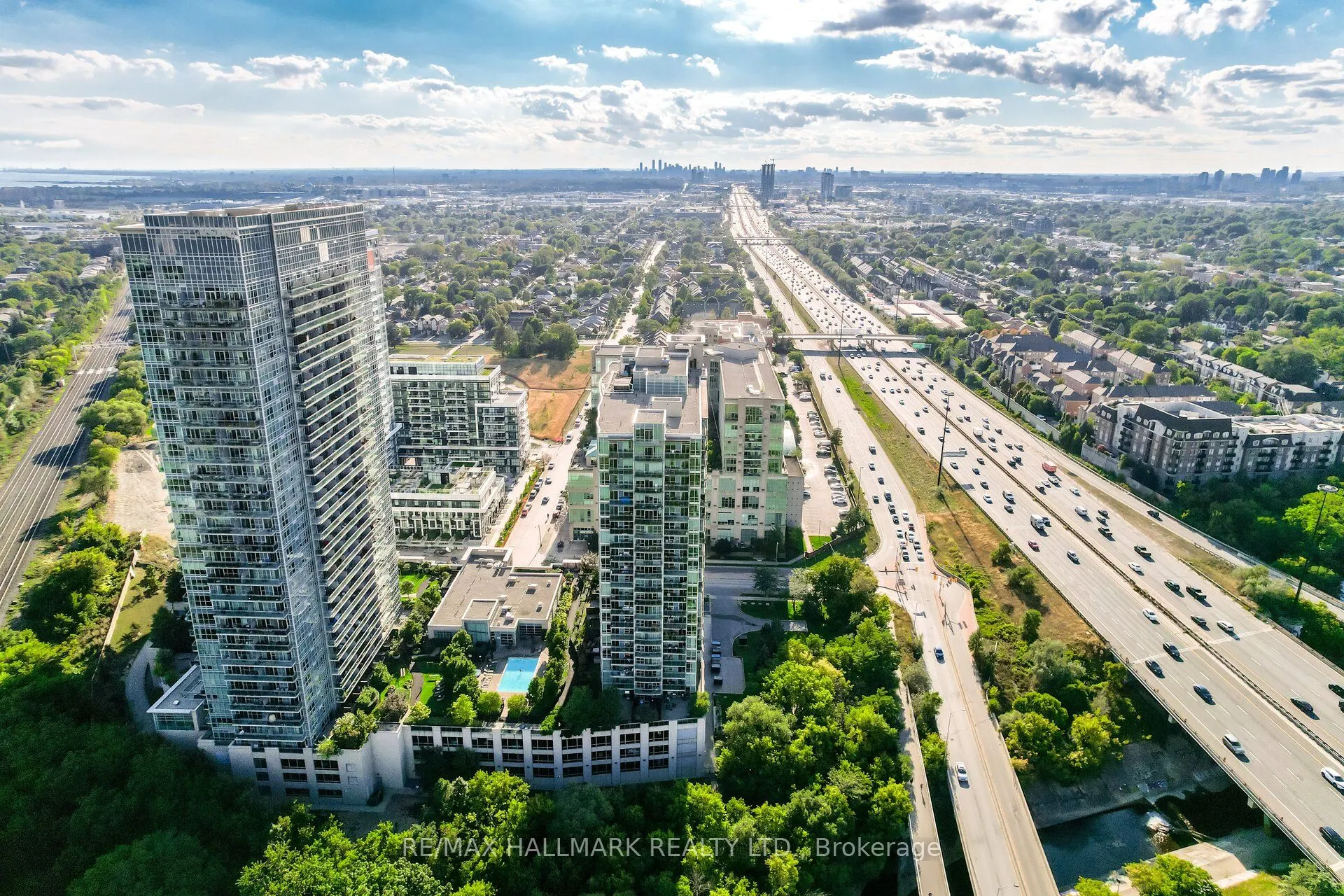 185 Legion Road N, #1114