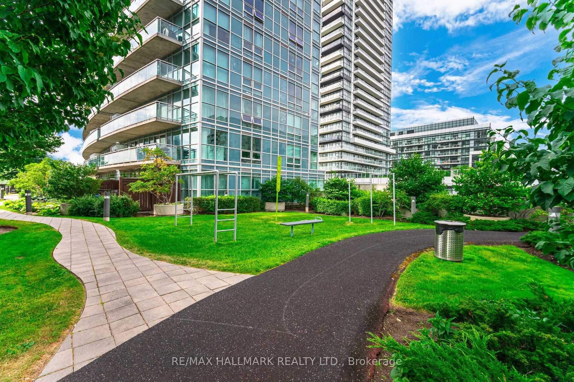 185 Legion Road N, #1114