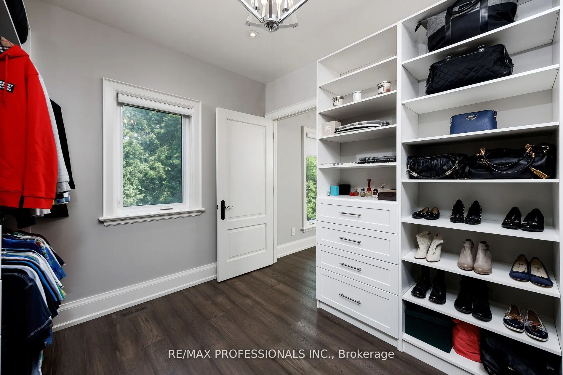 38 Lorene Drive