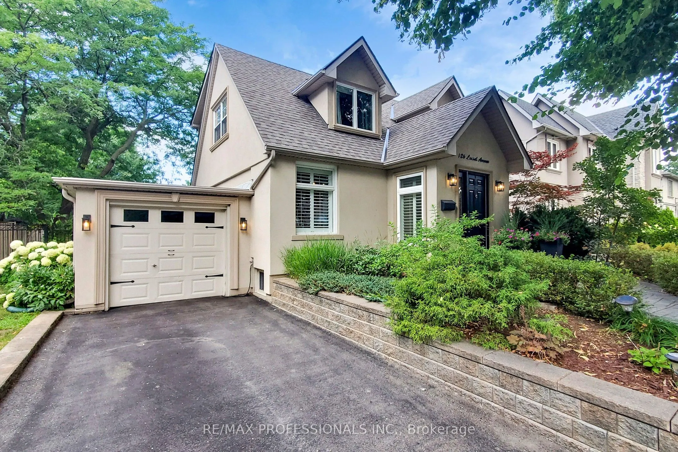 126 Laurel Avenue