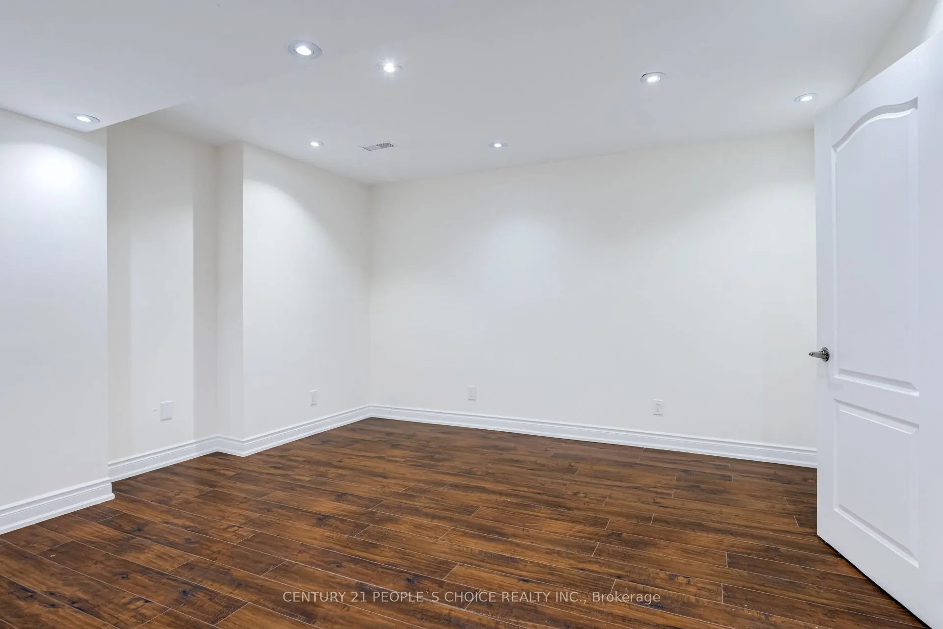 25 Fahey Drive
