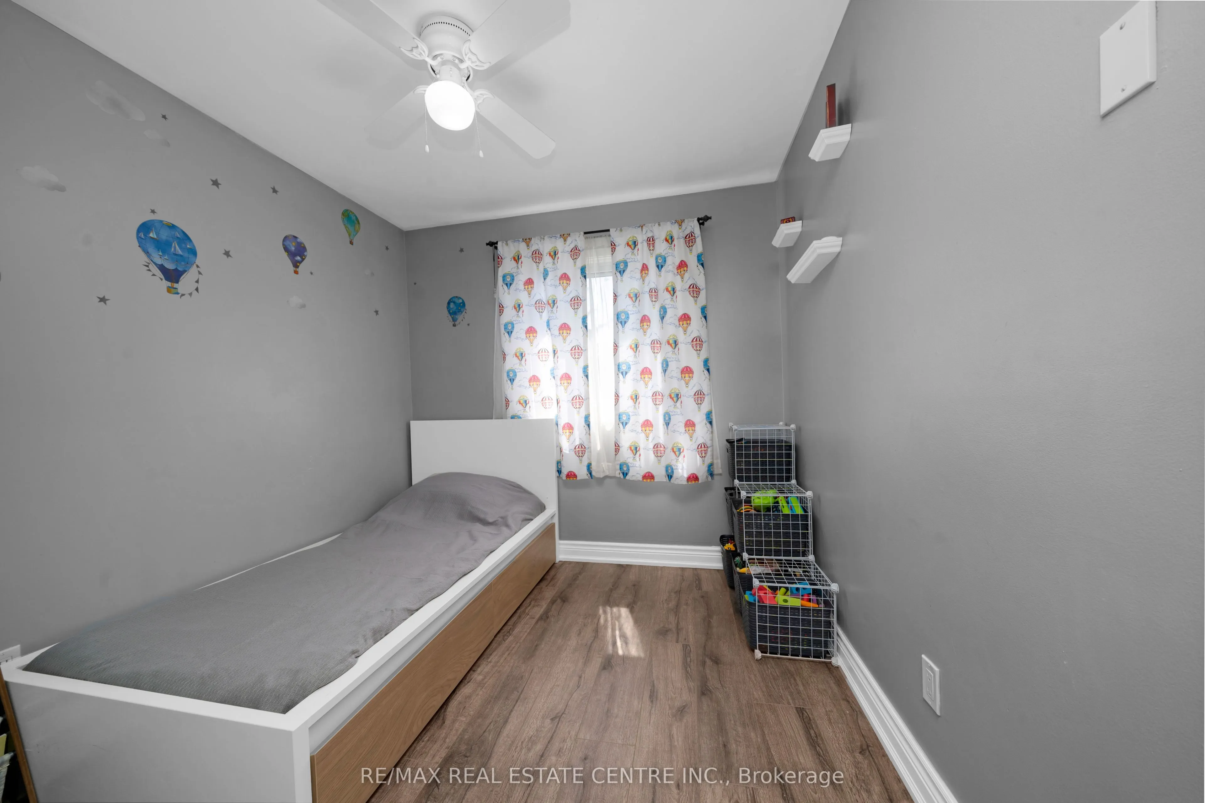 20 Mountainview Road S, #25