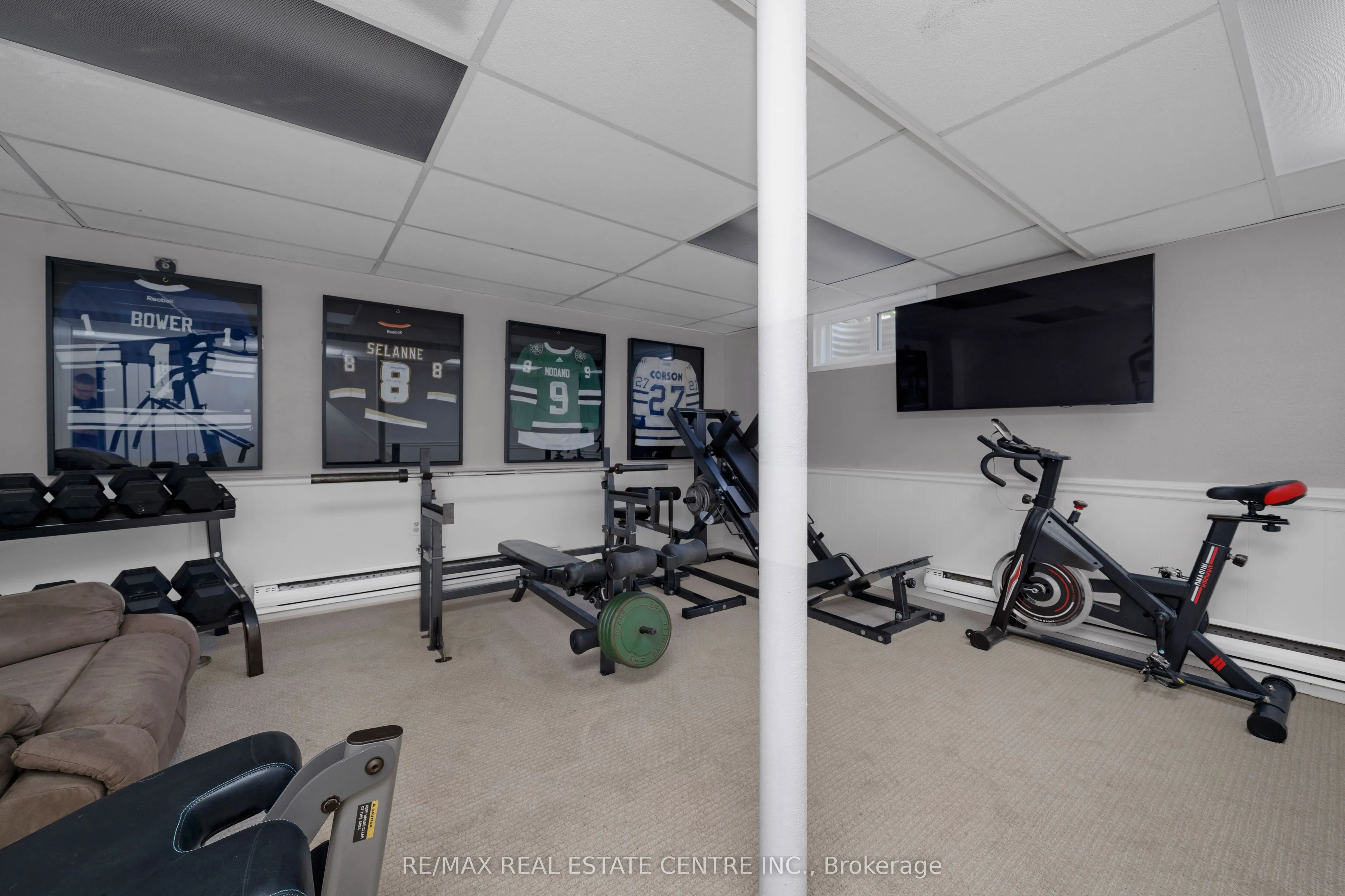 20 Mountainview Road S, #25