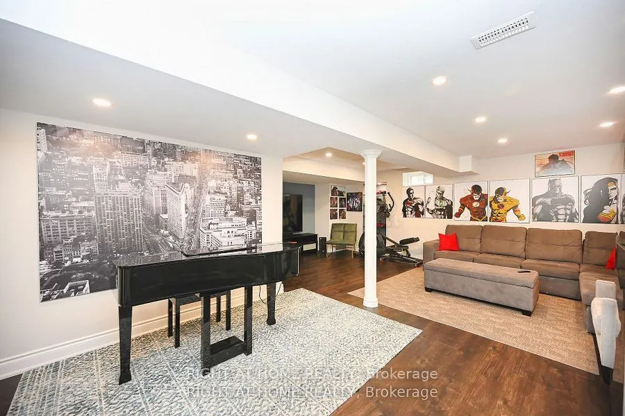 371 Hincks Drive