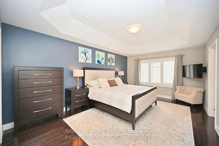 371 Hincks Drive