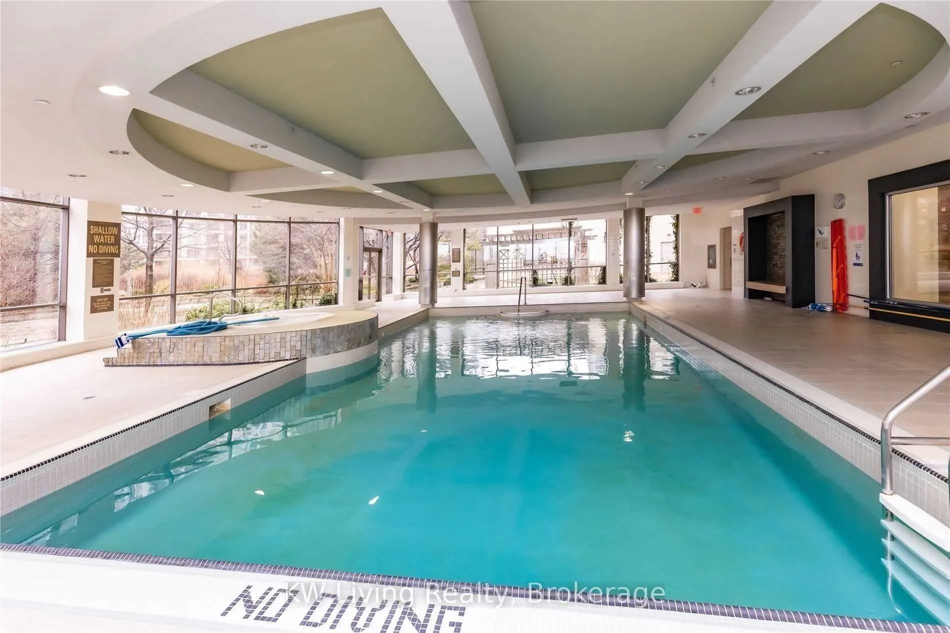 3888 Duke Of York Boulevard, #733