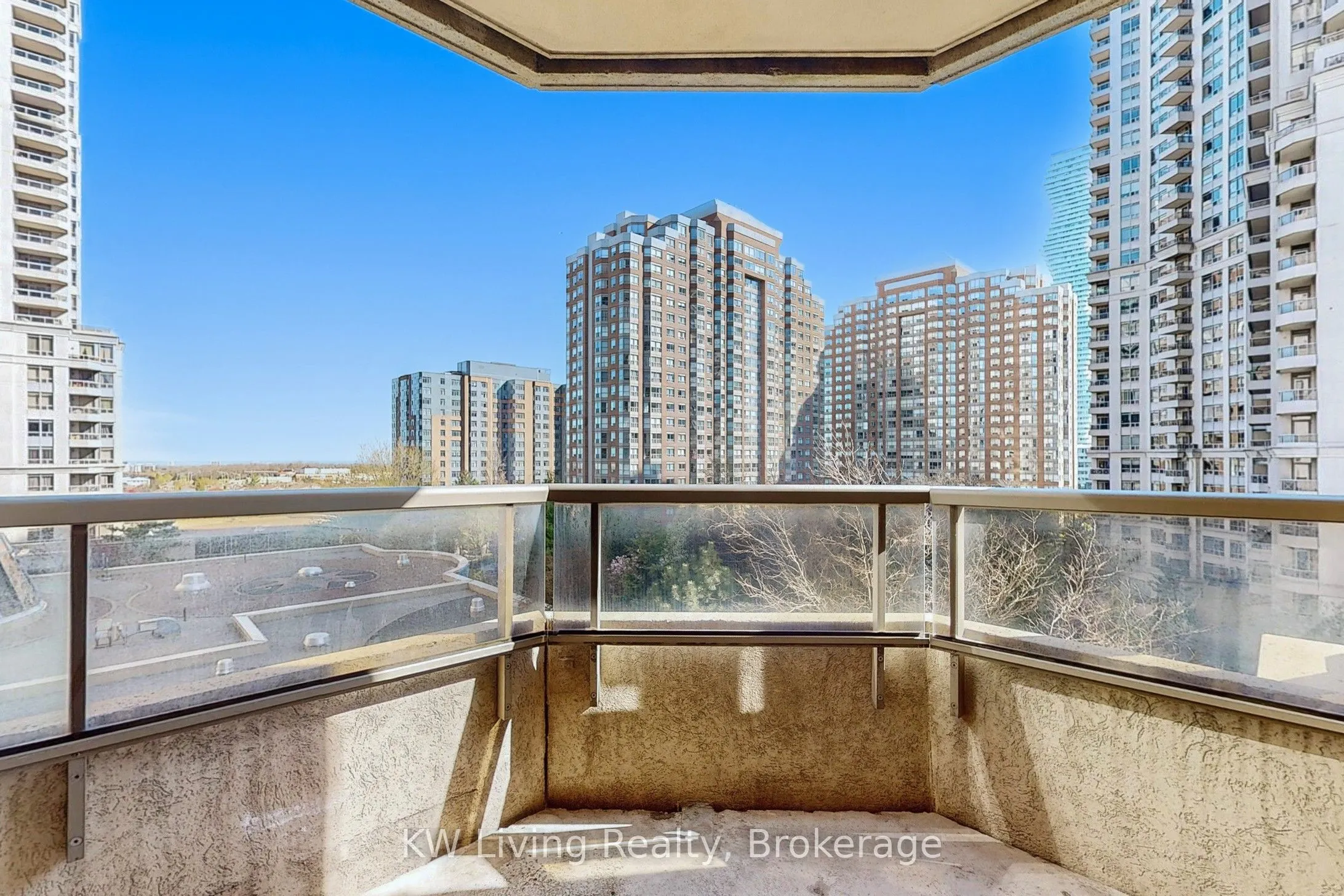 3888 Duke Of York Boulevard, #733