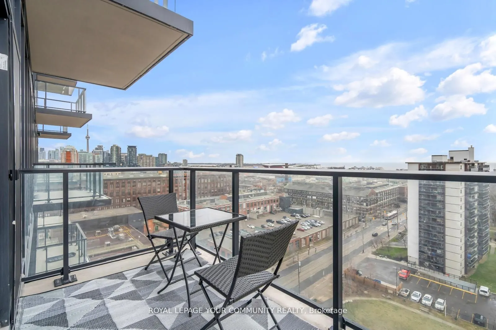 270 Dufferin Street, #1106