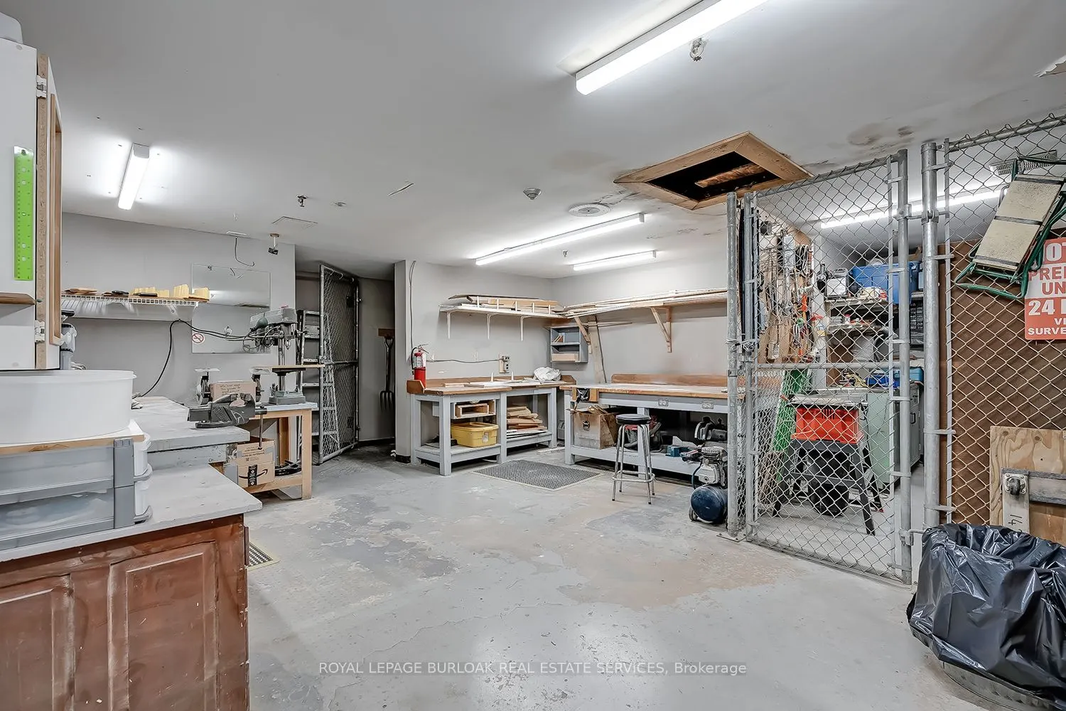 1415 Ghent Avenue, #207