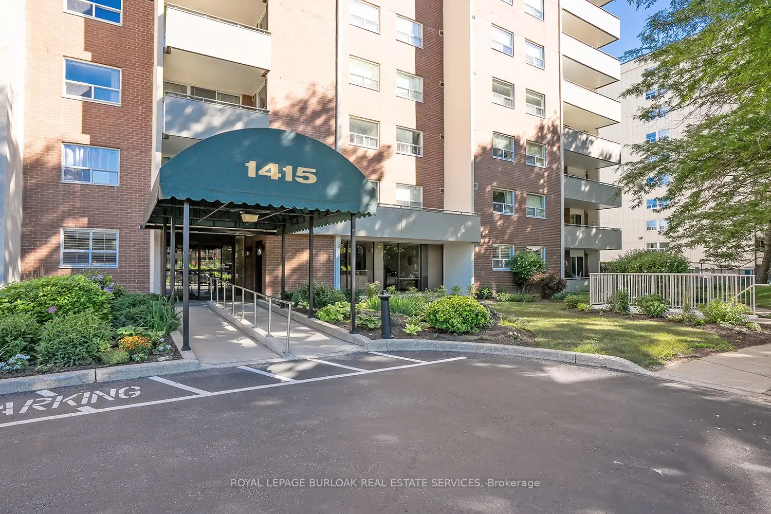 1415 Ghent Avenue, #207