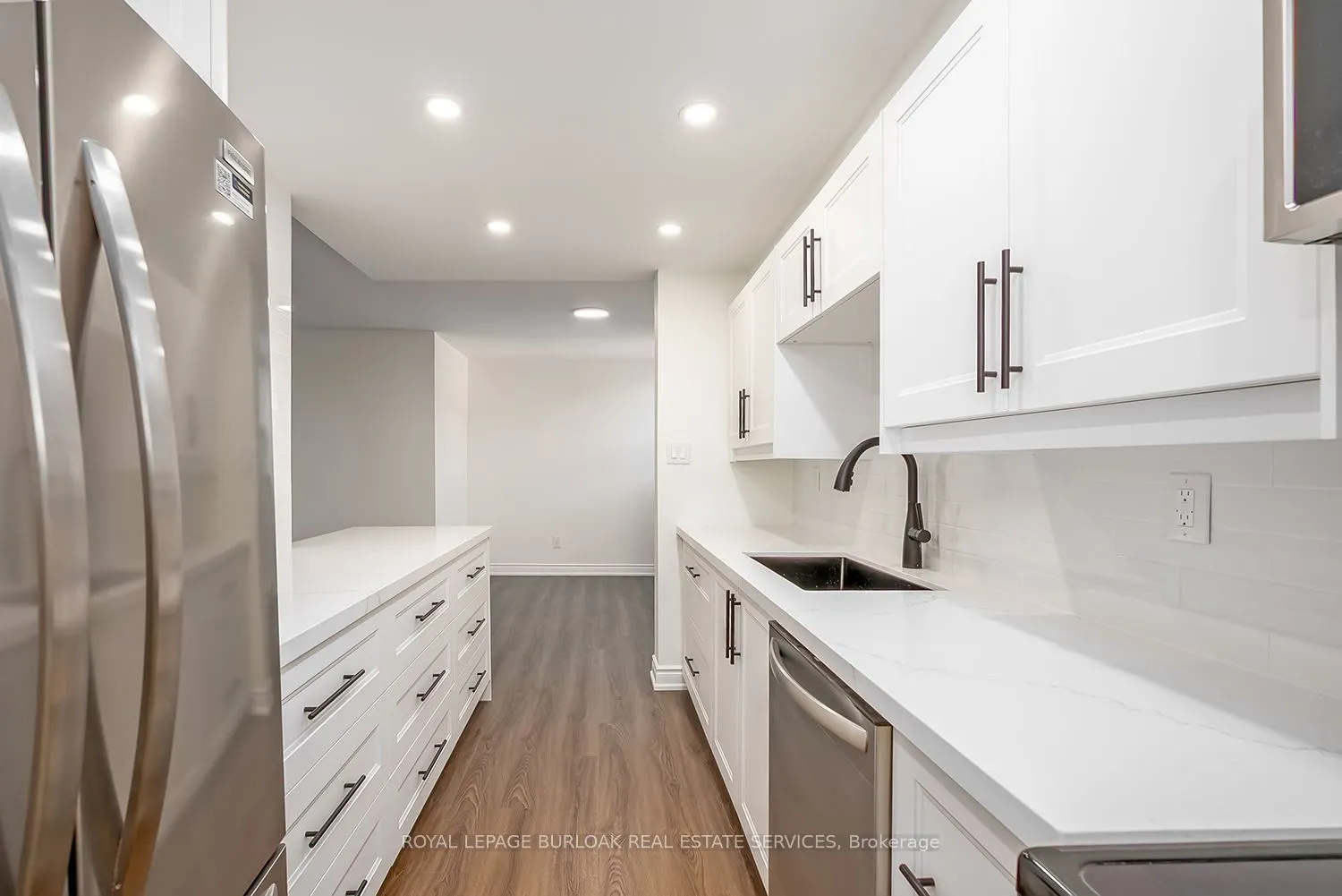 1415 Ghent Avenue, #207