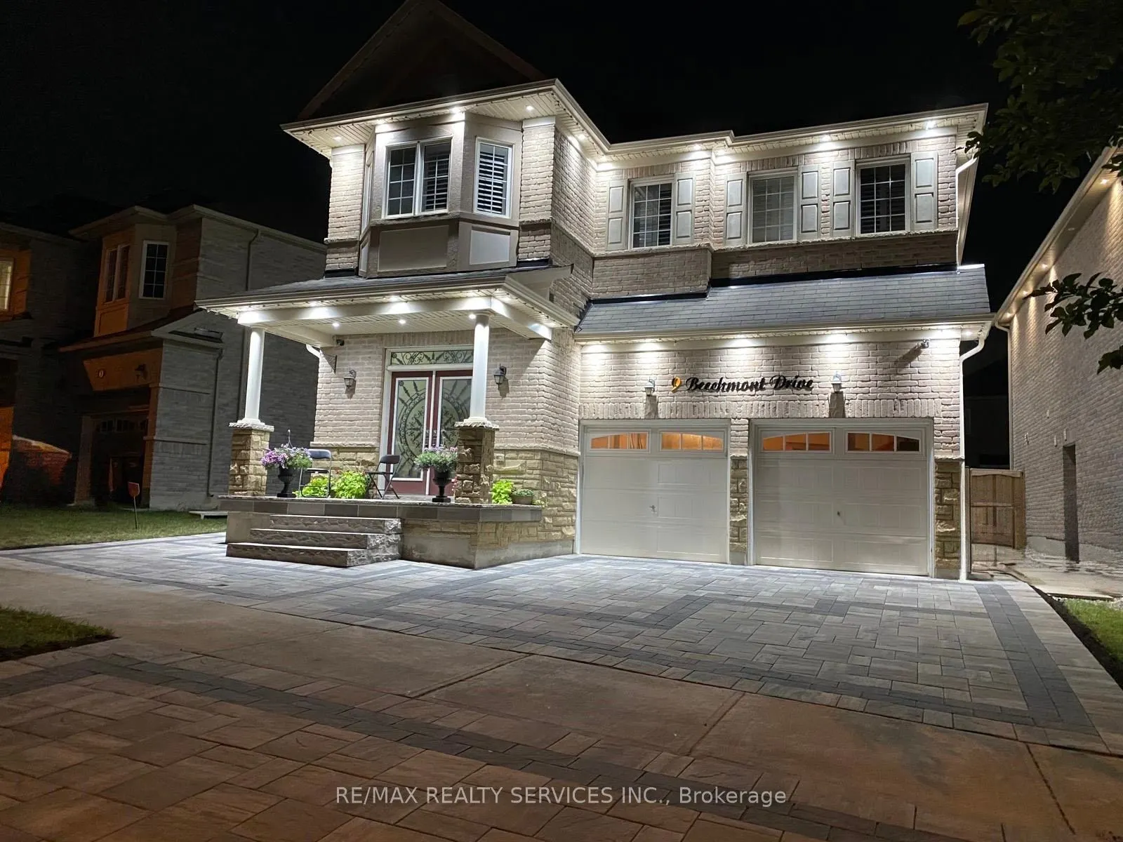 9 Beechmont Drive
