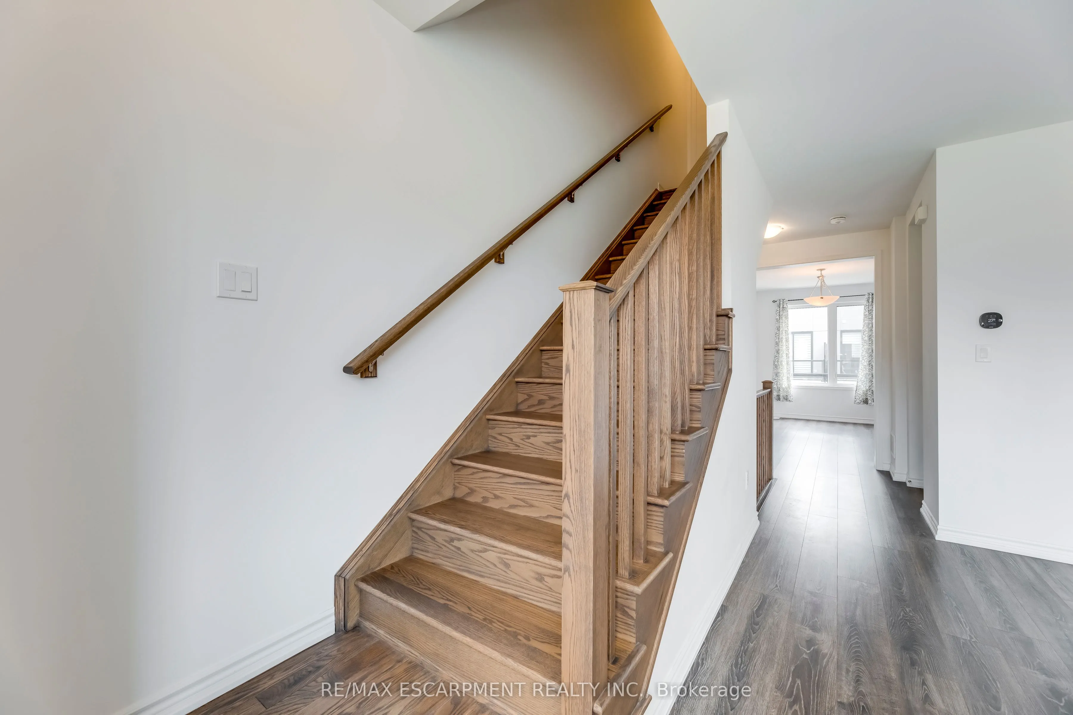 82 Huguenot Road, #82